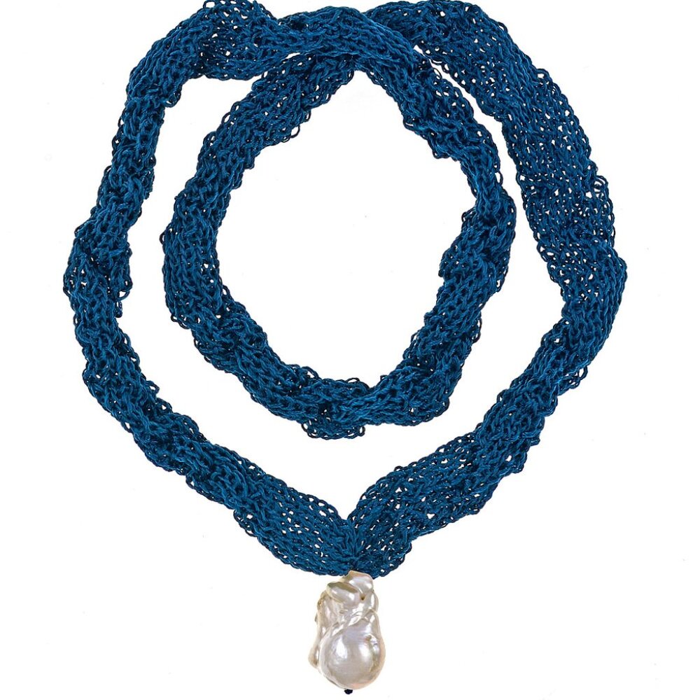 Thorncrown* - Biawa Pearl & Silk Necklace